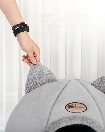 Pet bed Comfortable and soft Machine washable